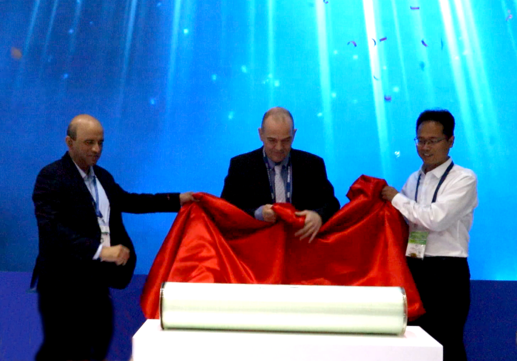 �����Ĥ��Ʒ����